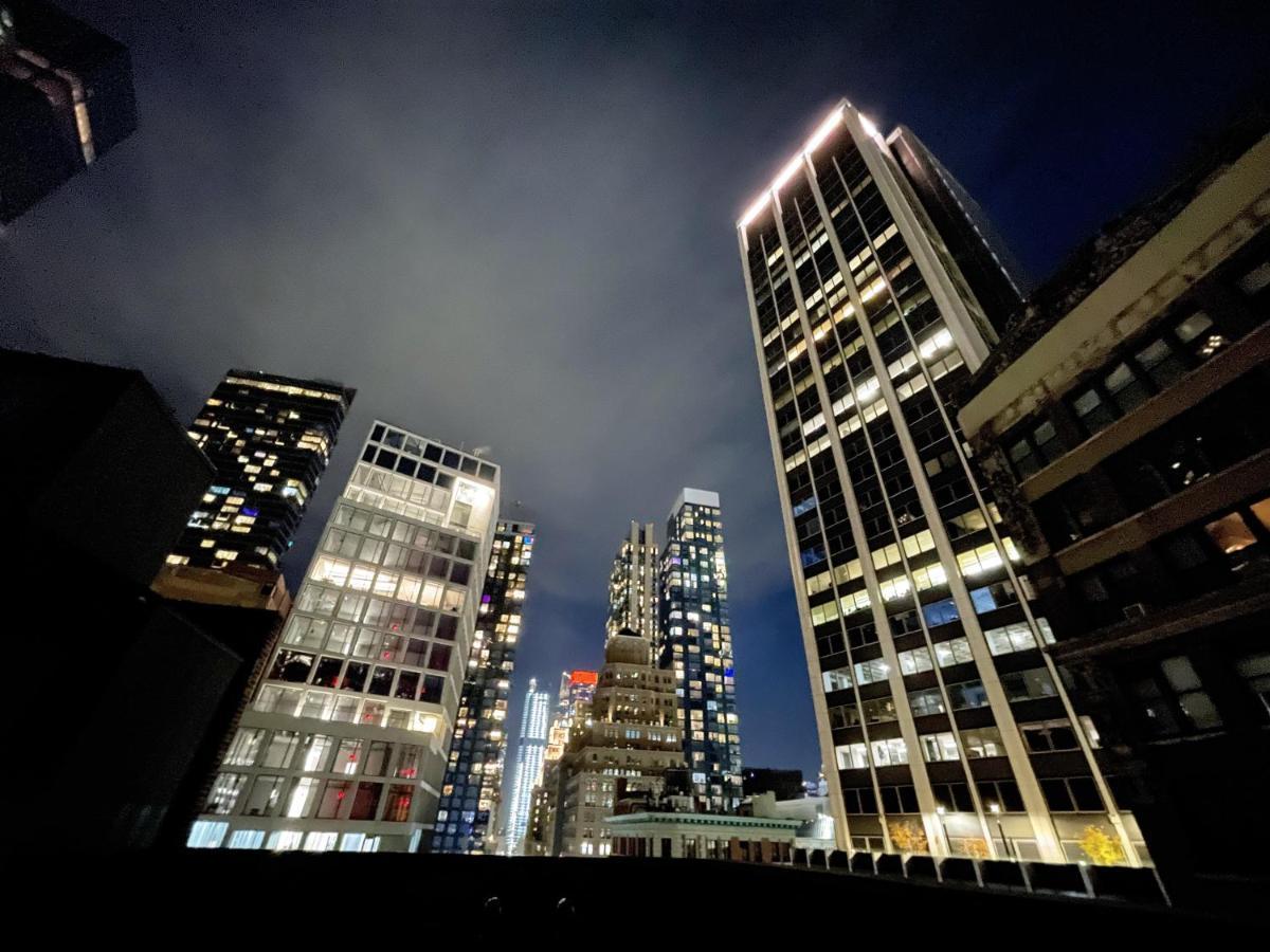 Hotel And The City, Rooftop City View New York Extérieur photo